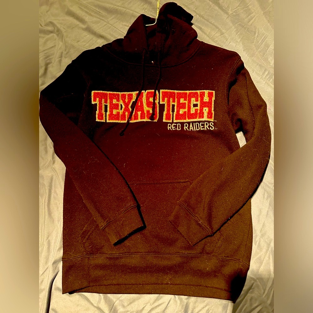 J. America collegiate texas tech red raiders sportswear Small Hoodie metallic
